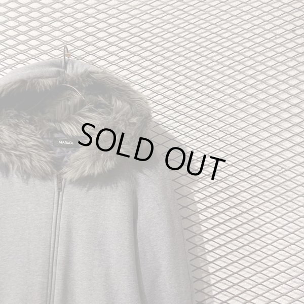 画像4: MAX & Co. - Fur Switching Zip-up Hoodie (4)